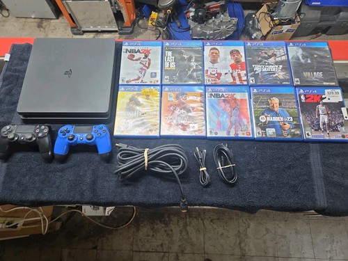 Playstation slim console - 4,